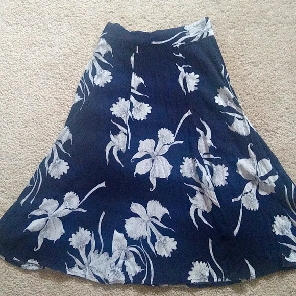 Trashy Diva Dresses & Skirts - Trashy Diva Deco Daffodils skirt